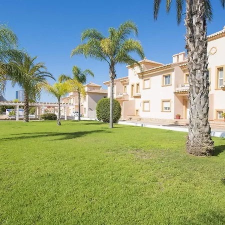 Διαμέρισμα Bungalow Parretes B1 - Plusholidays Κάλπε
